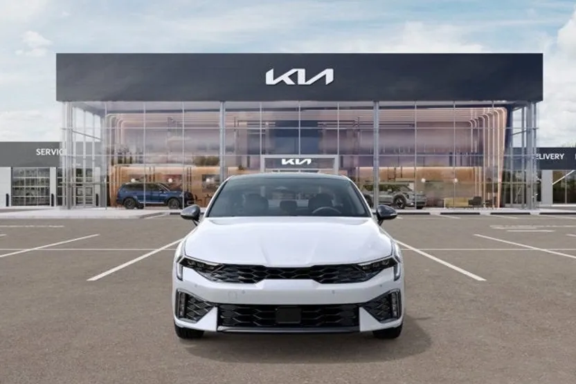 2026 Kia K5 GT-Line photo 1
