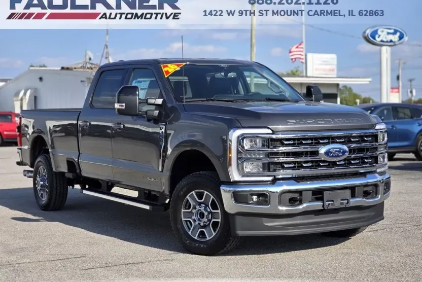 2026 Ford F-350 Lariat photo 1