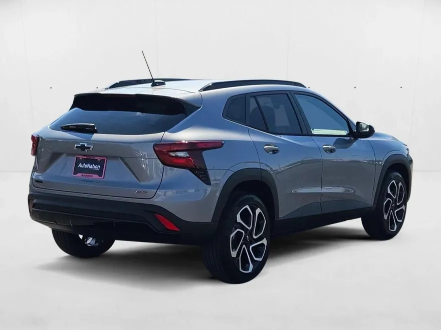2026 Chevrolet Trax photo 1