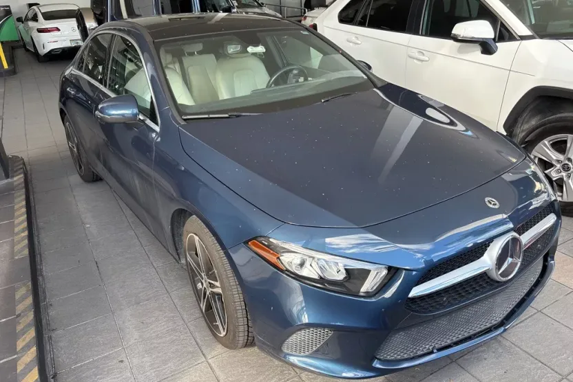 2021 Mercedes Benz A 220 photo 1