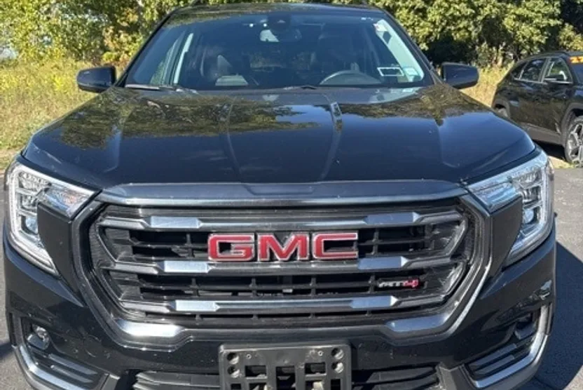 2022 Gmc Terrain AT4 photo 1