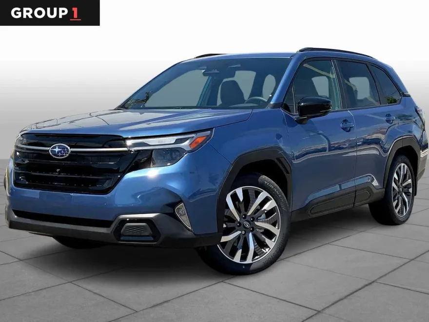 2025 Subaru Forester Touring photo 1