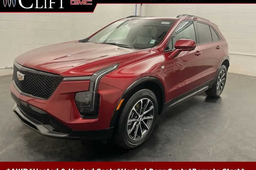 2024 Cadillac XT4 Sport photo 1