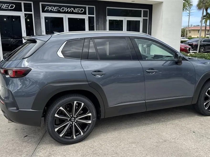 2025 Mazda CX-50 2.5 Premium Plus photo 1