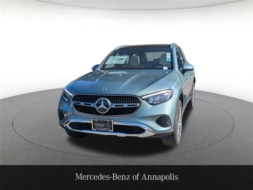 2026 Mercedes Benz GLC 300 4MATIC photo 1