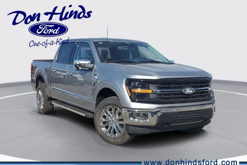 2025 Ford F-150 XLT photo 1