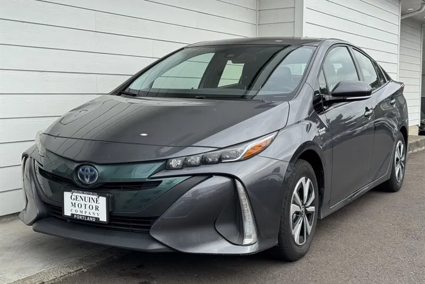 2018 Toyota Prius Prime Plus Premium Advanced photo 1