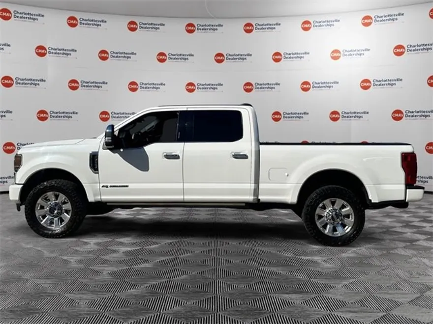 2022 Ford F-350 Platinum photo 1
