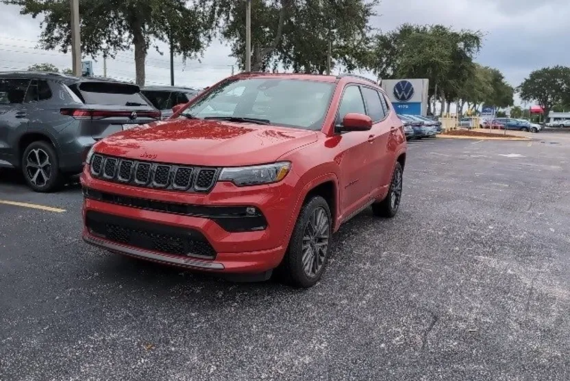 2023 Jeep Compass High Altitude photo 1