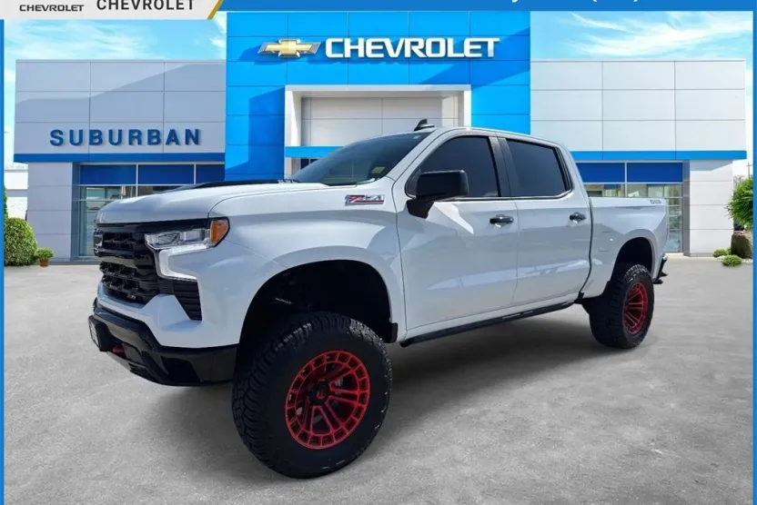 2024 Chevrolet Silverado 1500 LT Trail Boss photo 1