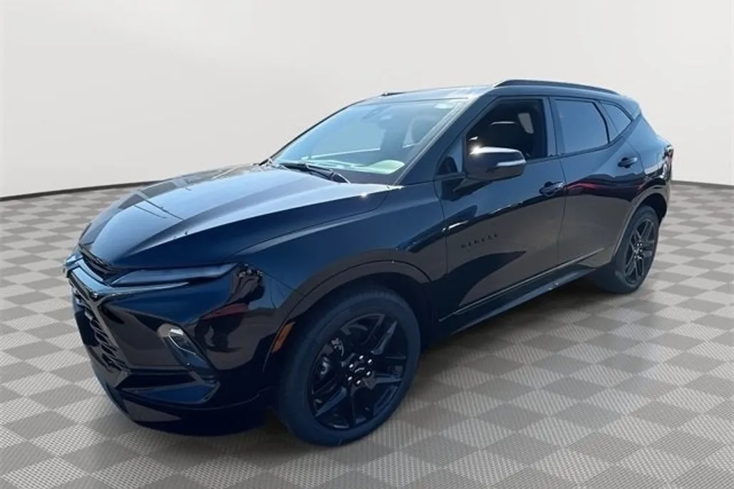 2025 Chevrolet Blazer RS photo 1