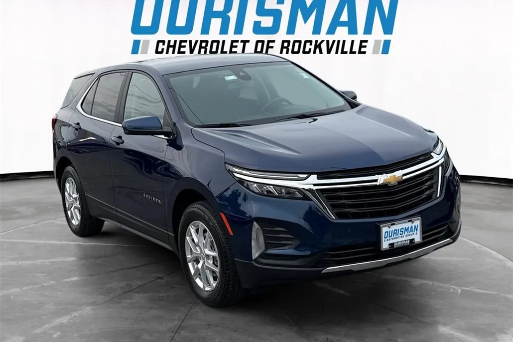 2022 Chevrolet Equinox LT photo 1