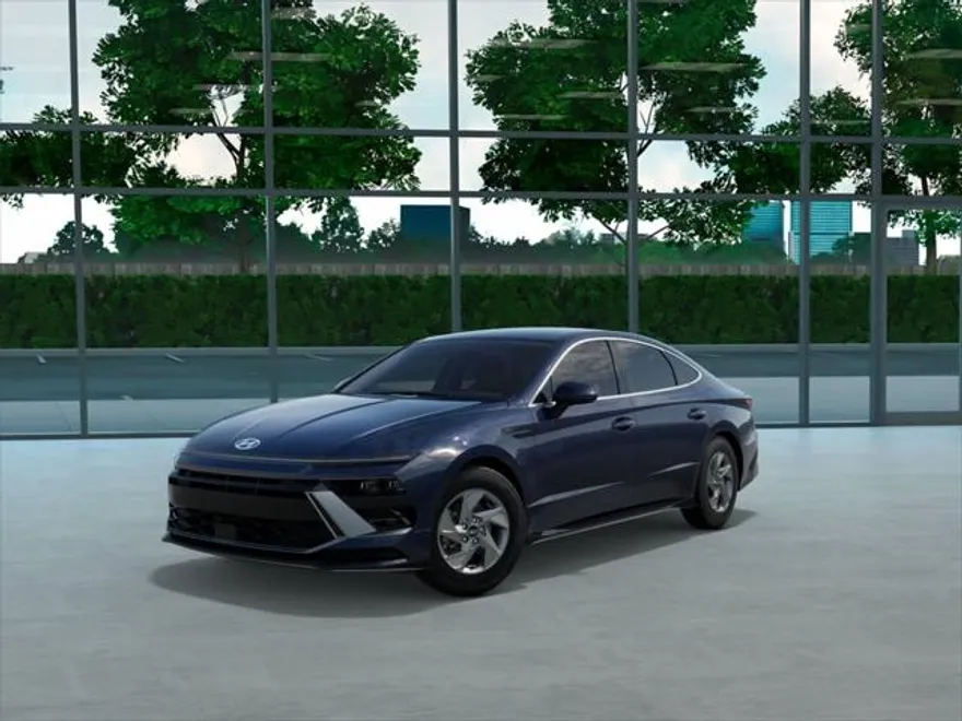 2025 Hyundai Sonata SE photo 1