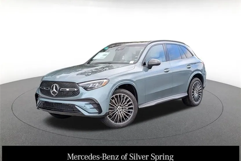 2026 Mercedes Benz GLC 300 4MATIC photo 1