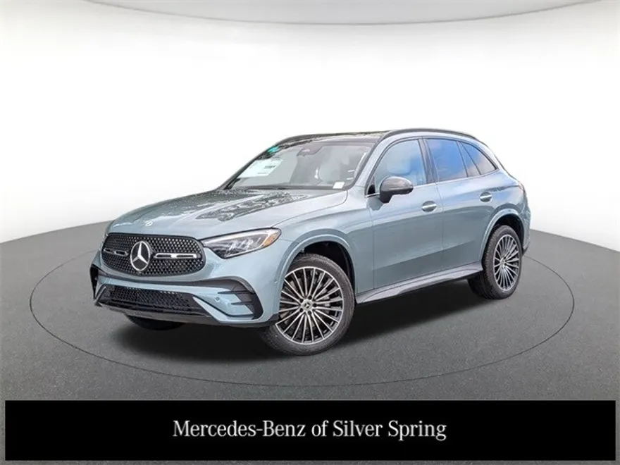 2026 Mercedes Benz GLC 300 4MATIC photo 1
