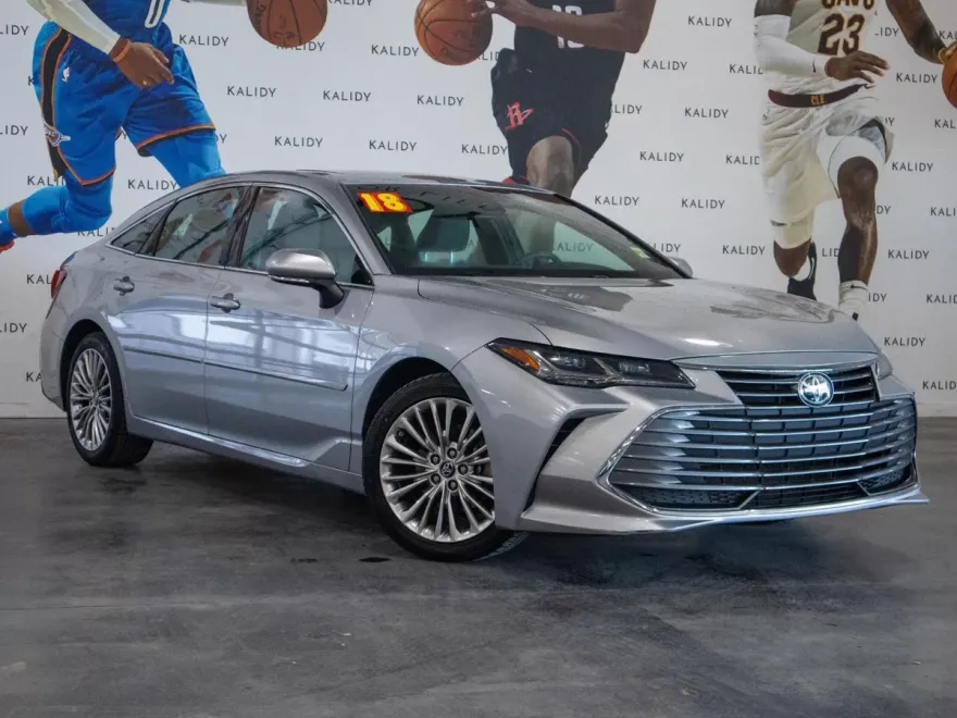 2019 Toyota Avalon photo 1