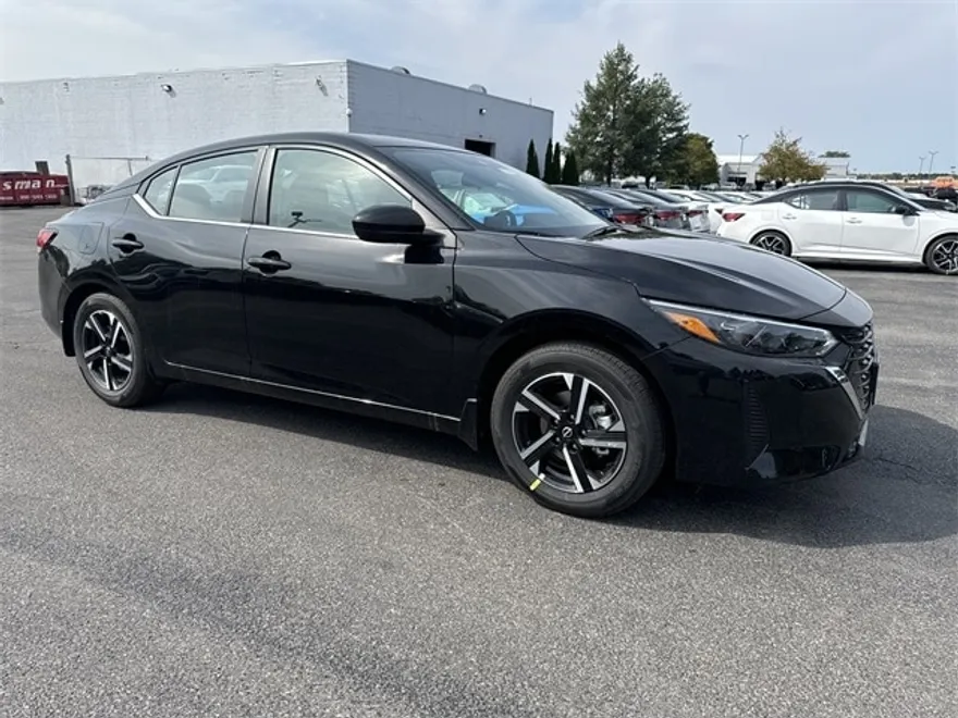 2025 Nissan Sentra SV photo 1