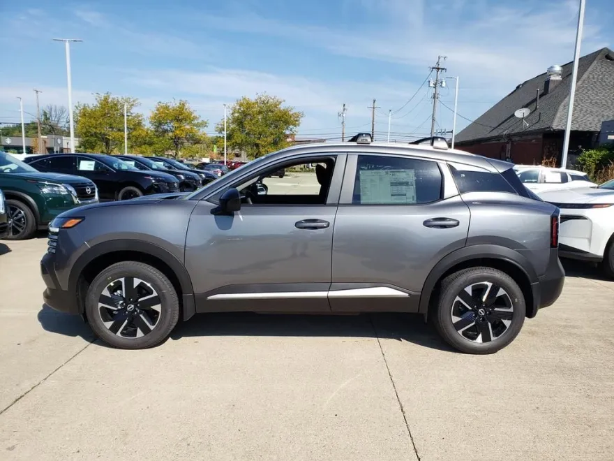 2026 Nissan Kicks SV photo 1