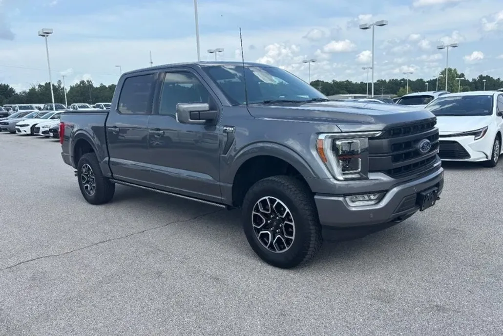 2022 Ford F-150 Lariat photo 1