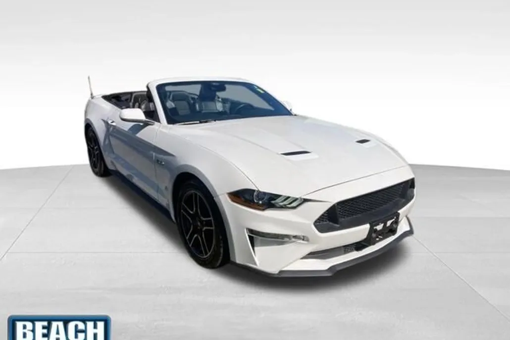 2022 Ford Mustang GT Premium photo 1