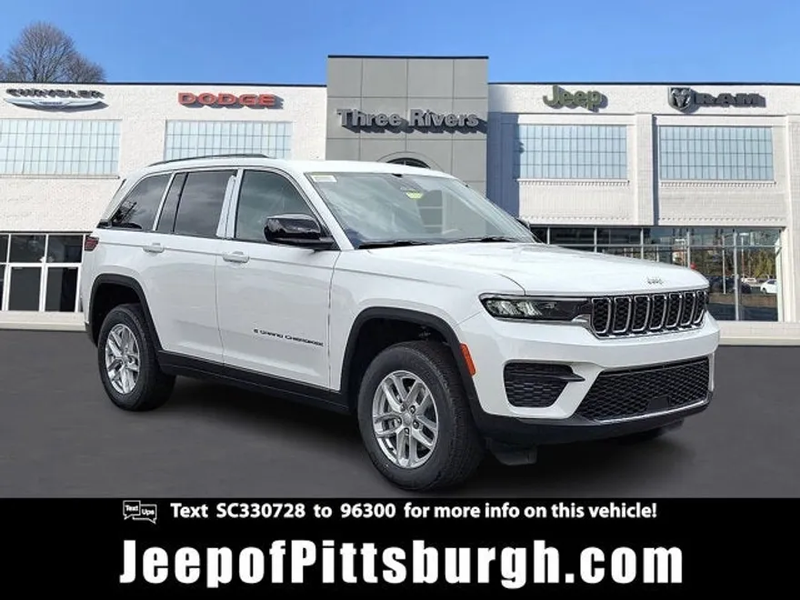 2025 Jeep Grand Cherokee Laredo photo 1