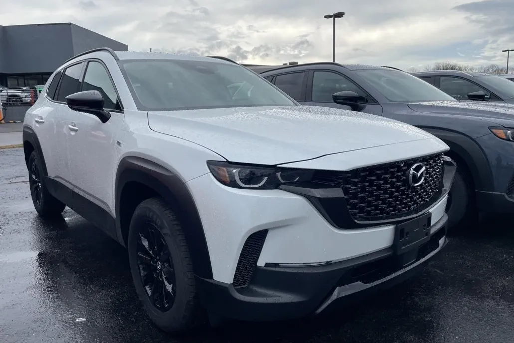 2025 Mazda CX-50 Premium photo 1