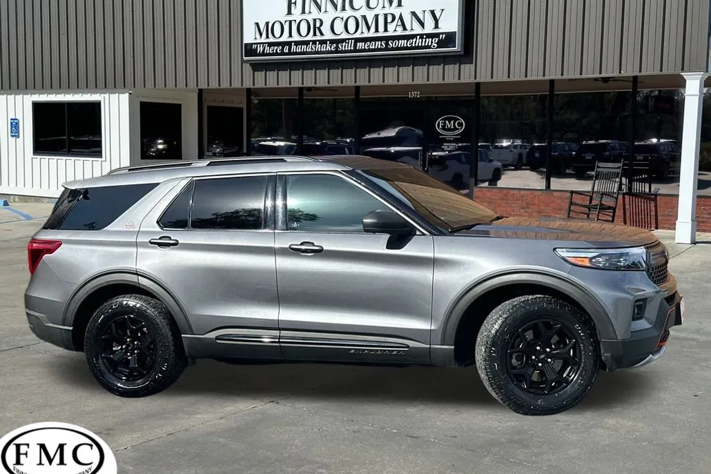 2022 Ford Explorer Timberline photo 1