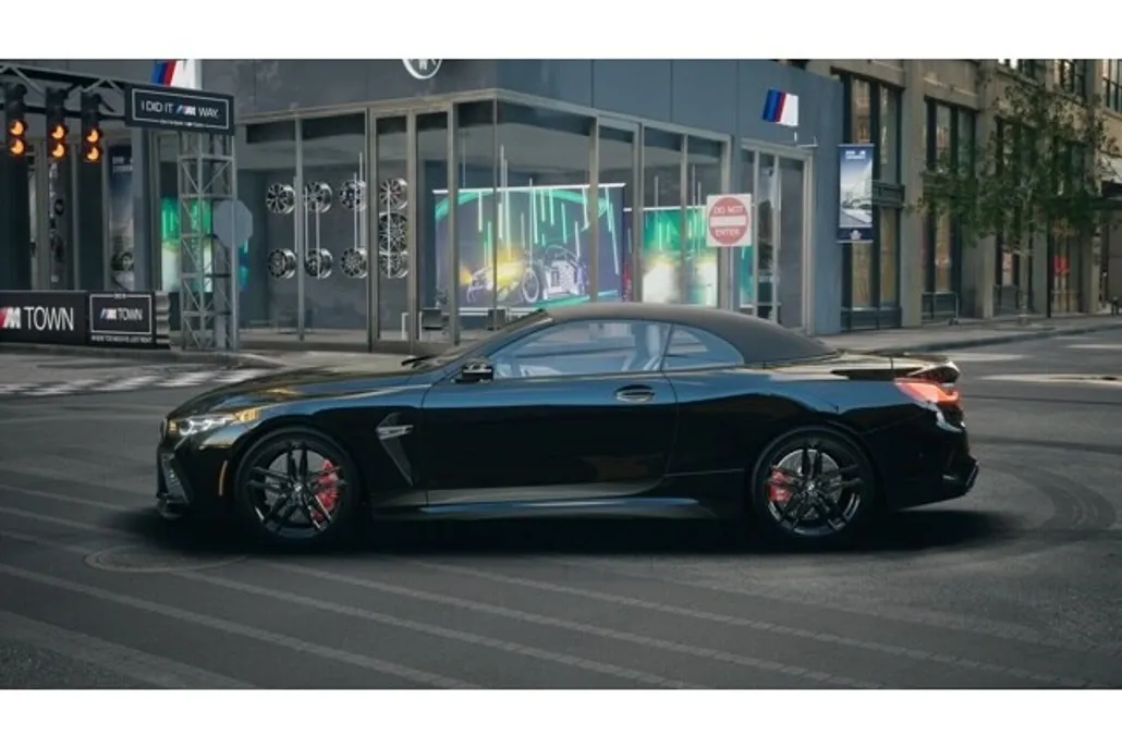2025 Bmw M8 Convertible photo 1