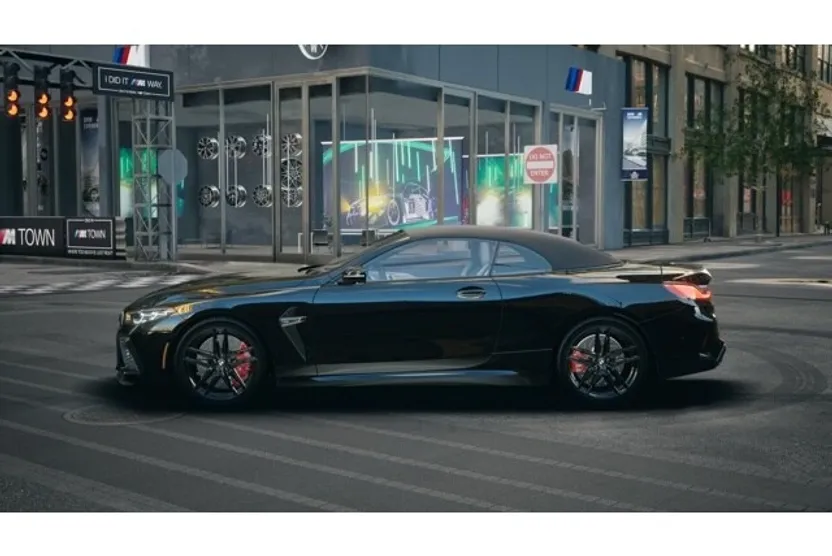 2025 Bmw M8 Convertible photo 1