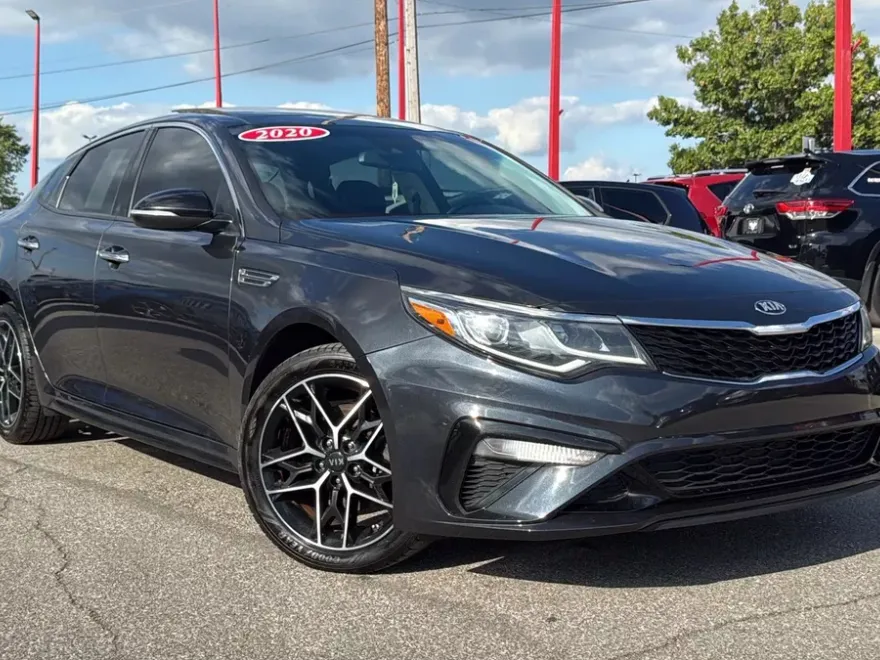 2020 Kia Optima LX SE photo 1