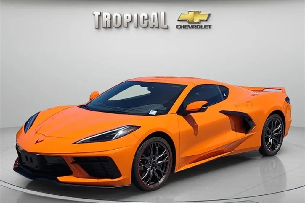 2023 Chevrolet Corvette Stingray 2LT photo 1