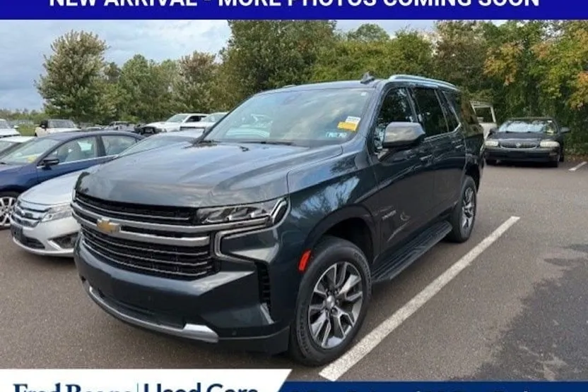2022 Chevrolet Tahoe LT photo 1