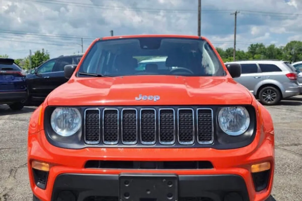 2021 Jeep Renegade Sport photo 1