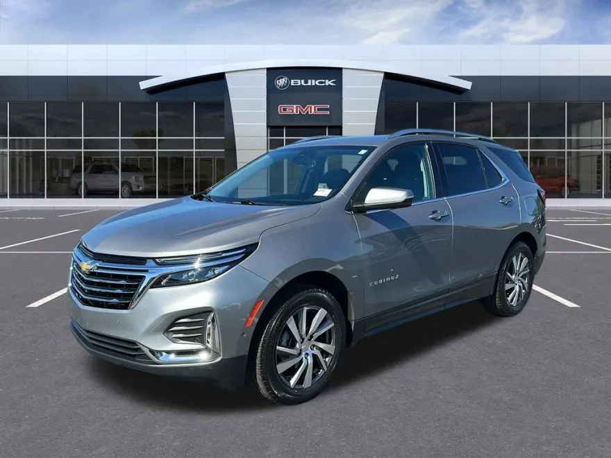 2023 Chevrolet Equinox Premier photo 1
