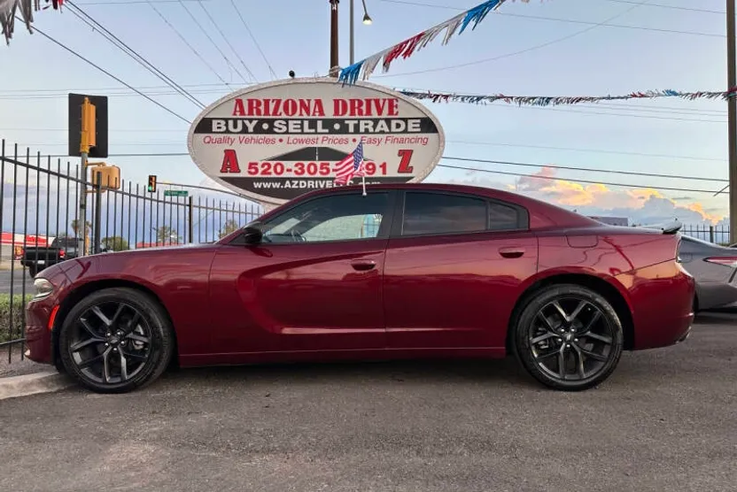 2022 Dodge Charger SXT photo 1