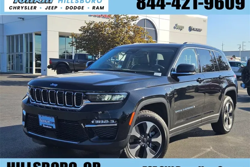 2023 Jeep Grand Cherokee 4xe photo 1