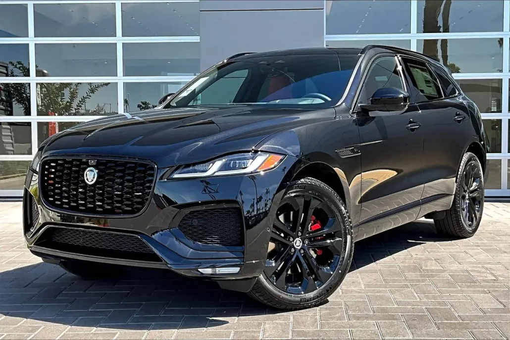 2026 Jaguar F-PACE P400 R-Dynamic S photo 1