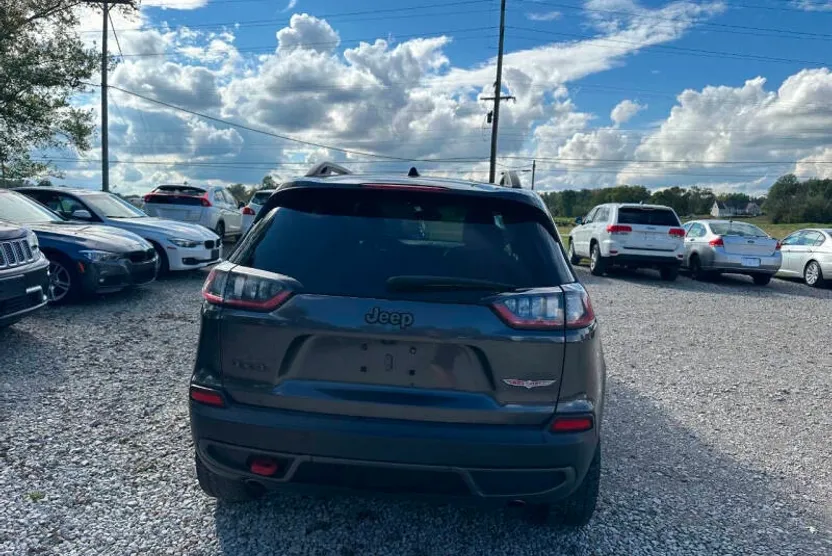 2020 Jeep Cherokee Trailhawk photo 1