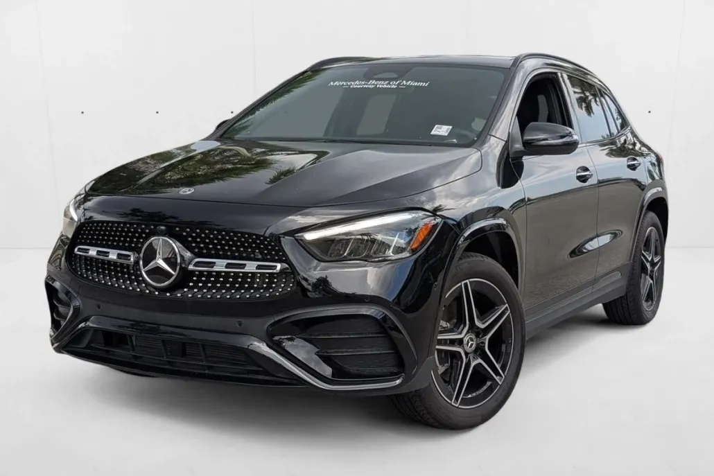 2025 Mercedes Benz GLA 4MATIC photo 1