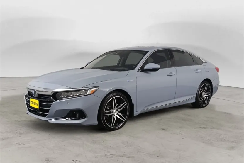 2022 Honda Accord Hybrid Touring photo 1