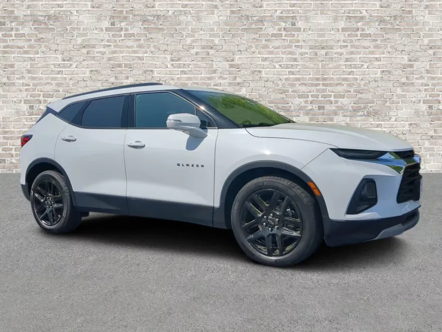 2022 Chevrolet Blazer 3LT photo 1
