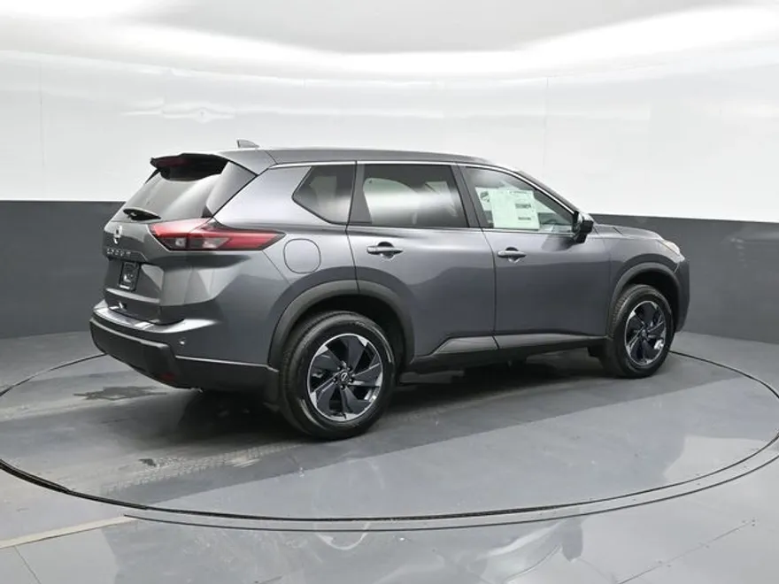 2026 Nissan Rogue SV photo 1