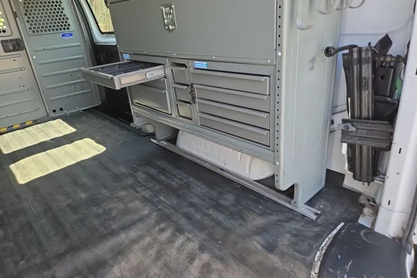 2012 Chevrolet Express 1500 Cargo Van photo 1