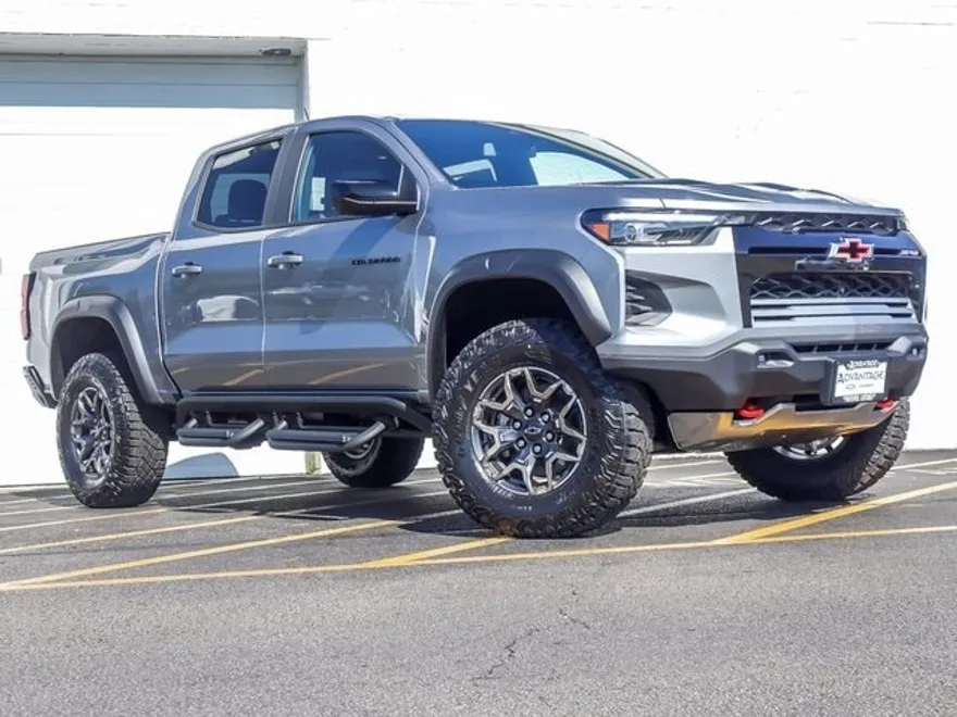 2026 Chevrolet Colorado ZR2 photo 1