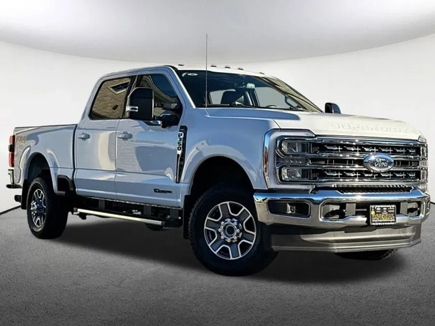 2024 Ford F-350 Lariat photo 1