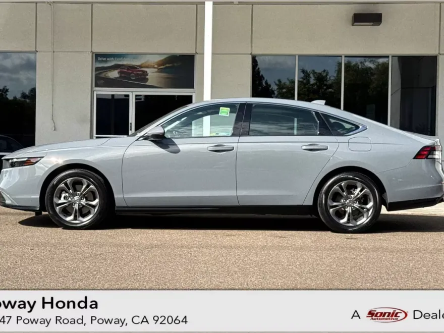 2023 Honda Accord Hybrid EX-L photo 1