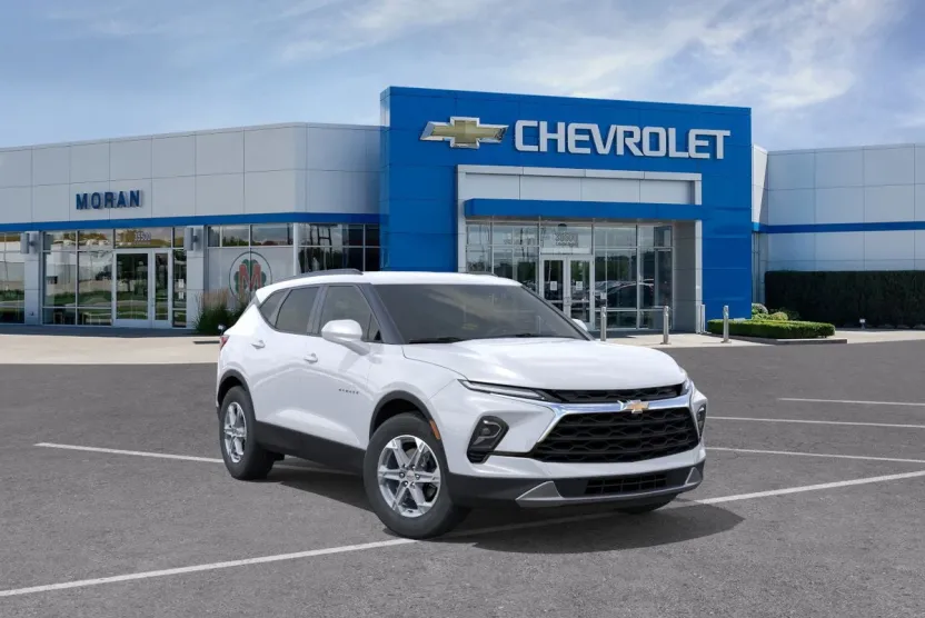 2025 Chevrolet Blazer 2LT photo 1