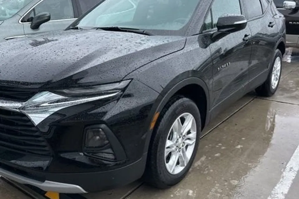 2022 Chevrolet Blazer 2LT photo 1