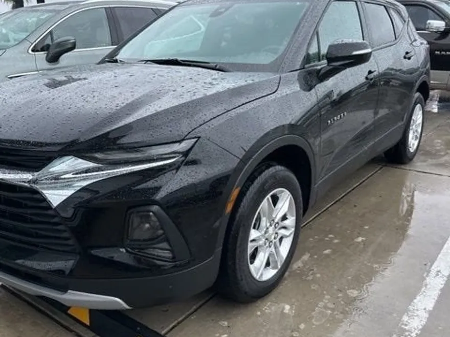 2022 Chevrolet Blazer 2LT photo 1