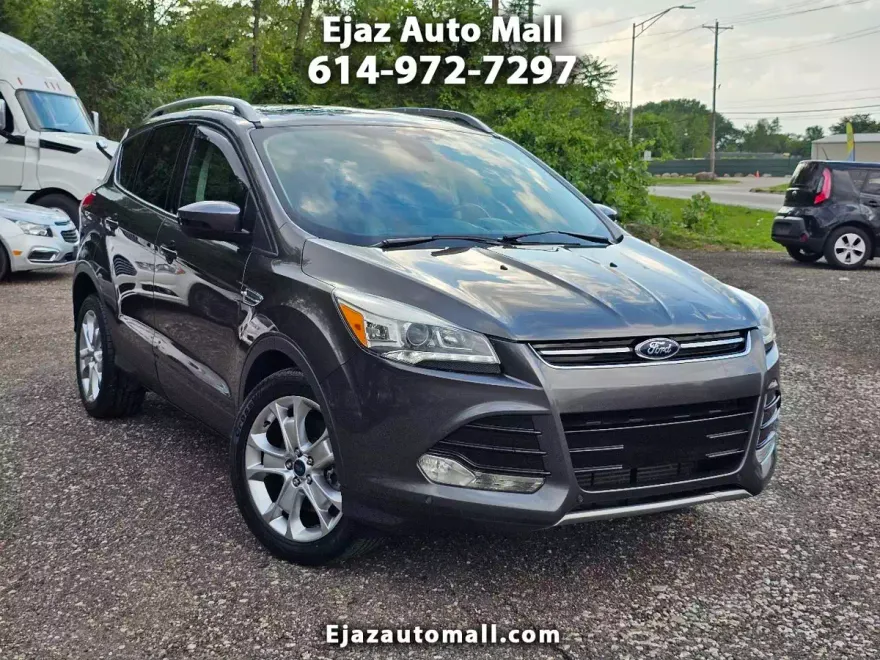 2015 Ford Escape Titanium photo 1